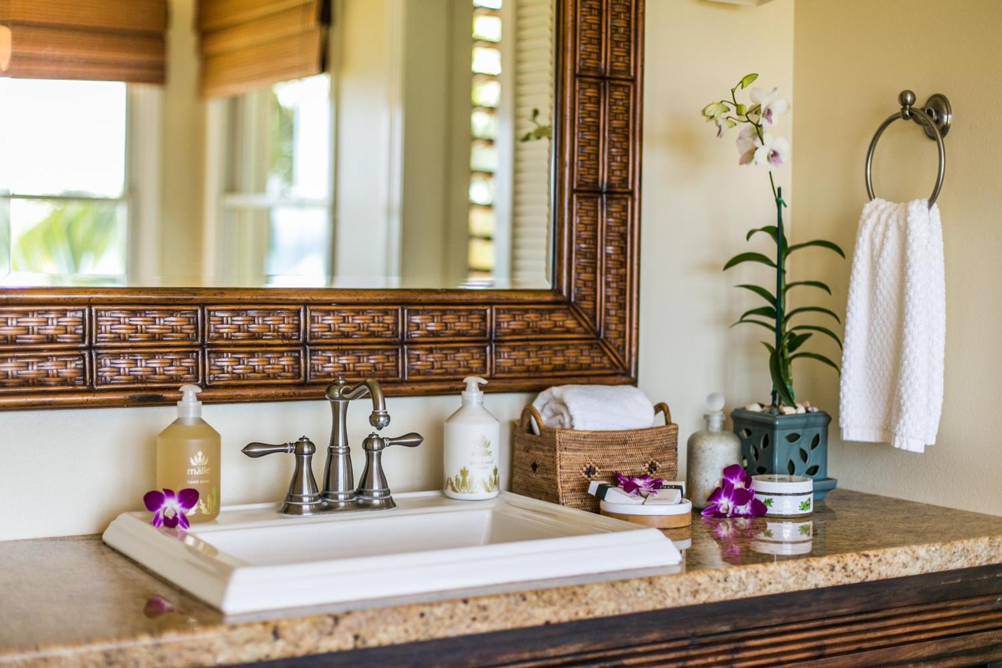 2Br Oceanfront Cottage In Poipu- Alekona Kauai Koloa ภายนอก รูปภาพ